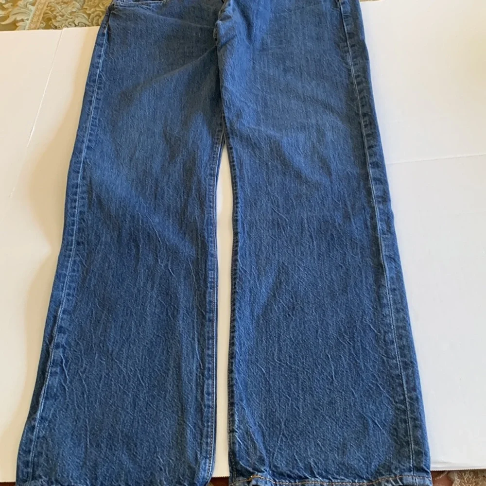 LEVI’S JEANS. Men’s 501 W38XL34. Button fly.‎ Five pockets.